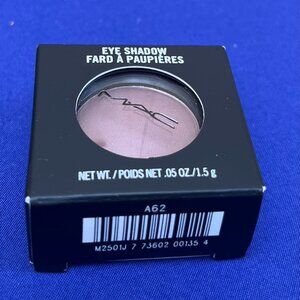 MAC EYESHADOW HAUX SATIN SMALL EYESHADOW (Soft Muted Rosy Brown)